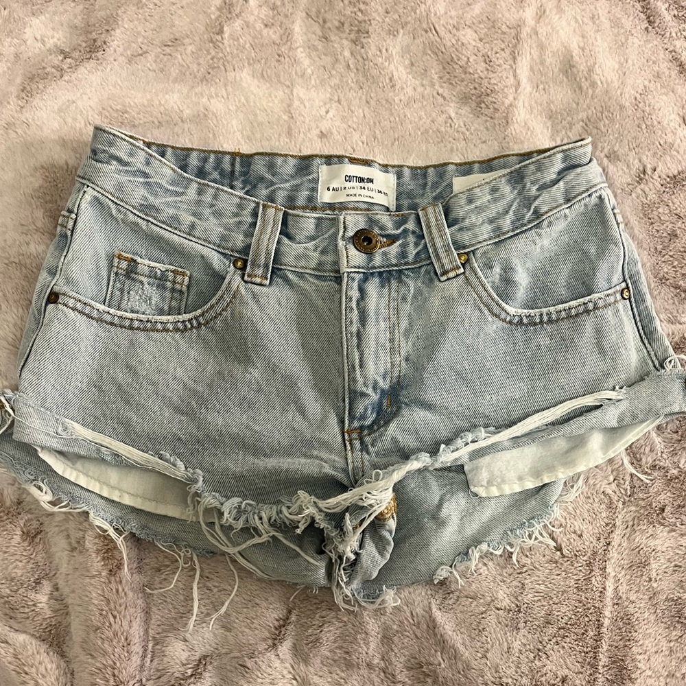 Jean shorts from cotton on